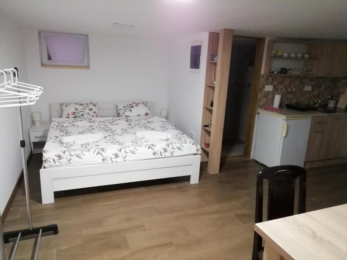 Mia Apartmani - Novoizgradjeni Objekat Gornji Milanovac Kültér fotó