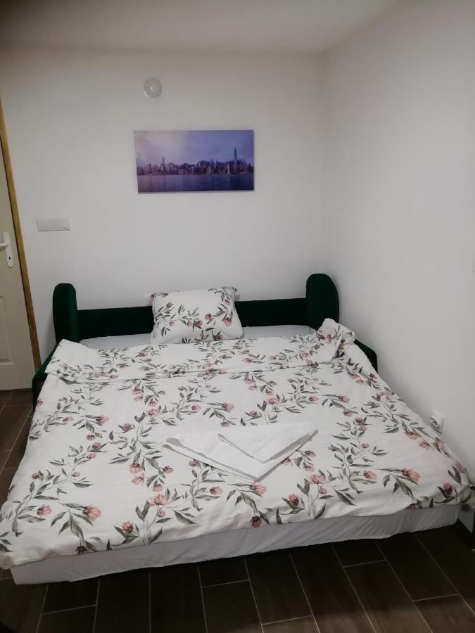 Mia Apartmani - Novoizgradjeni Objekat Gornji Milanovac Kültér fotó